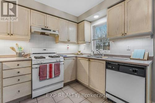 2407 Bankside Drive, Mississauga, ON - Indoor Photo Showing Kitchen With Double Sink