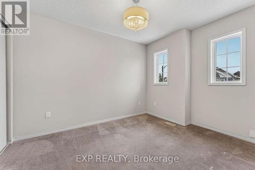 2407 Bankside Drive, Mississauga, ON - Indoor Photo Showing Other Room