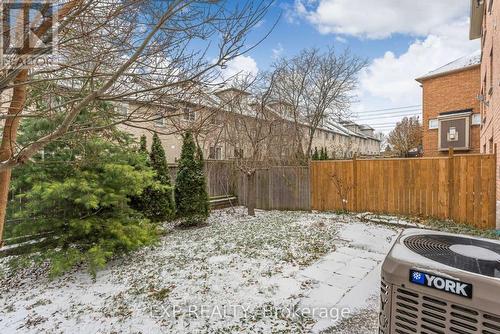 2407 Bankside Drive, Mississauga, ON - Outdoor