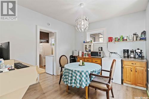 310 25Th Street W, Saskatoon, SK - Indoor Photo Showing Dining Room