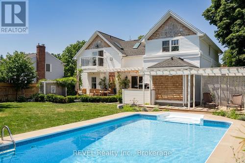 698 Rye Street, Niagara-On-The-Lake, ON - Outdoor With In Ground Pool