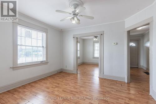 44 Carlisle Street, St. Catharines (451 - Downtown), ON - Indoor Photo Showing Other Room