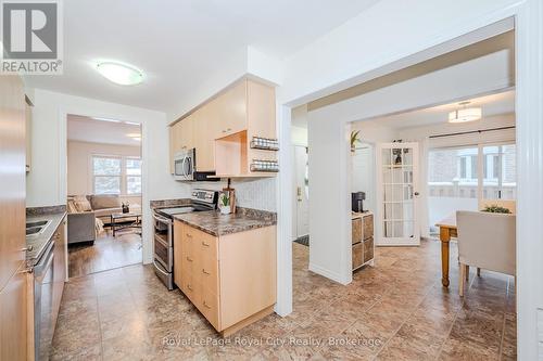 84 Queensdale Crescent, Guelph (Parkwood Gardens), ON - Indoor Photo Showing Kitchen