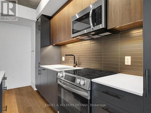 607 - 10 James Street, Ottawa, ON - Indoor Photo Showing Kitchen