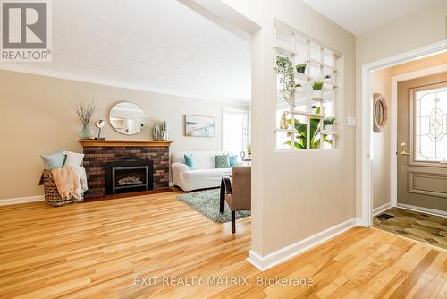 813 Weston Drive, Ottawa, ON - Indoor Photo Showing Other Room With Fireplace