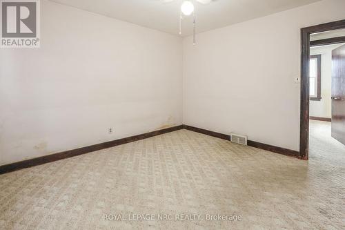 204 Lakeshore Road, St. Catharines (442 - Vine/Linwell), ON - Indoor Photo Showing Other Room