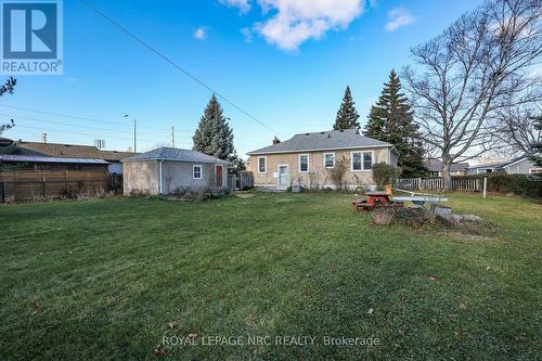 204 Lakeshore Road, St. Catharines (442 - Vine/Linwell), ON - Outdoor With Backyard