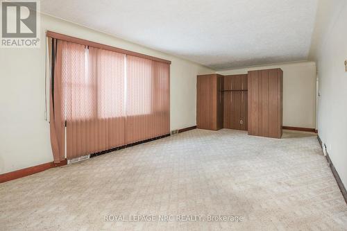 204 Lakeshore Road, St. Catharines (442 - Vine/Linwell), ON - Indoor Photo Showing Other Room