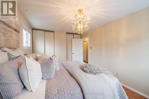 488 Lanark Drive, Oshawa, ON - Indoor Photo Showing Bedroom