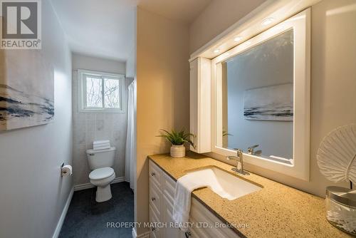 488 Lanark Drive, Oshawa, ON - Indoor Photo Showing Bathroom