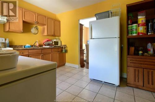 3643 Seminole Street, Windsor, ON - Indoor Photo Showing Kitchen With Double Sink