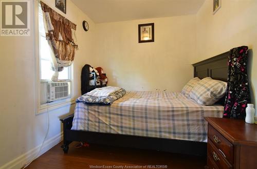 3643 Seminole Street, Windsor, ON - Indoor Photo Showing Bedroom