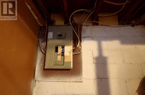 3643 Seminole Street, Windsor, ON - Indoor Photo Showing Basement