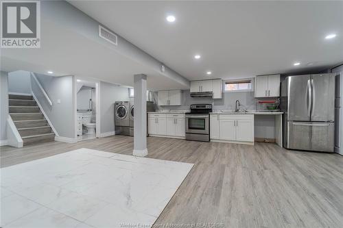 3108 Dominion Boulevard, Windsor, ON - Indoor Photo Showing Kitchen