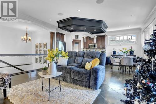 10 Belmont Crescent, Moose Jaw, SK - Indoor Photo Showing Living Room