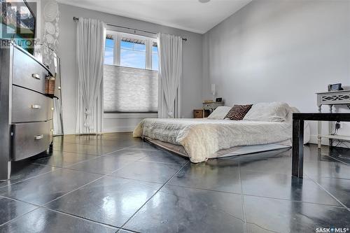 10 Belmont Crescent, Moose Jaw, SK - Indoor Photo Showing Bedroom