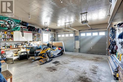 10 Belmont Crescent, Moose Jaw, SK - Indoor Photo Showing Garage