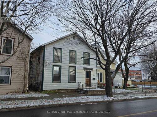 85 Main Street, Gananoque, ON - Outdoor