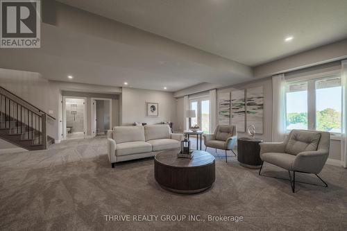 1065 Meadowlark Ridge, London, ON - Indoor Photo Showing Living Room