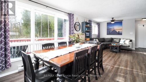 12 Pierce Street S, South Bruce Peninsula, ON - Indoor Photo Showing Dining Room