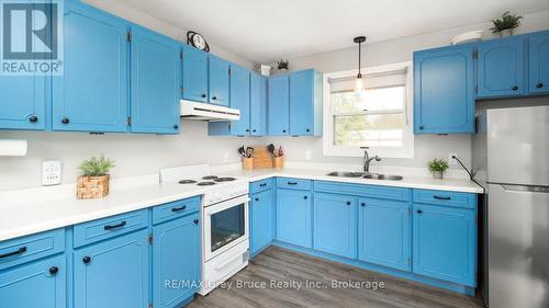 12 Pierce Street S, South Bruce Peninsula, ON - Indoor Photo Showing Kitchen With Double Sink