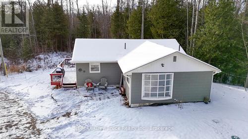 12 Pierce Street S, South Bruce Peninsula, ON - Outdoor