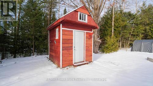 12 Pierce Street S, South Bruce Peninsula, ON - Outdoor