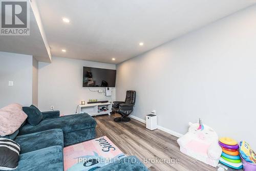 66 Skylark Drive, Vaughan, ON - Indoor Photo Showing Living Room