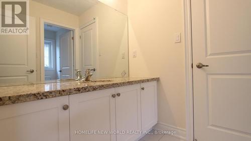 378 Kirkham Drive, Markham, ON - Indoor Photo Showing Bathroom