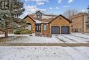 712 Foxcroft Boulevard, Newmarket, ON  - Outdoor With Facade 