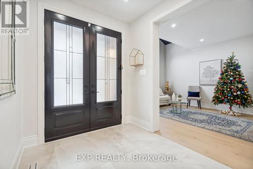 712 Foxcroft Boulevard, Newmarket, ON - Indoor Photo Showing Other Room