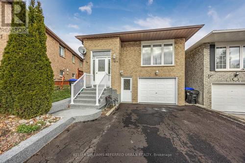 109 Maplegrove Avenue, Bradford West Gwillimbury, ON - Outdoor With Facade