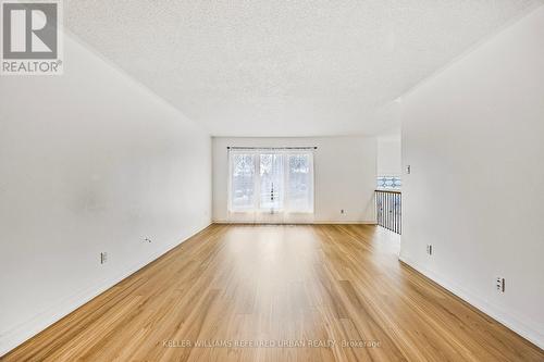 109 Maplegrove Avenue, Bradford West Gwillimbury, ON - Indoor Photo Showing Other Room