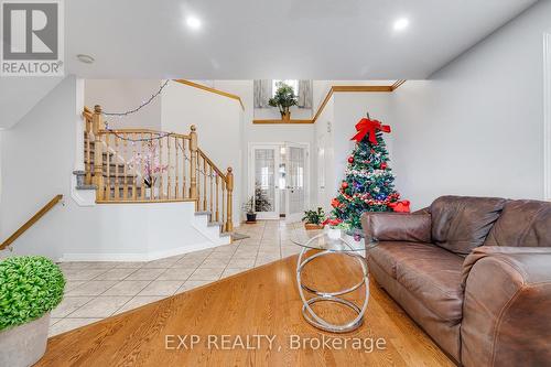 645 Interlaken Drive, Waterloo, ON - Indoor