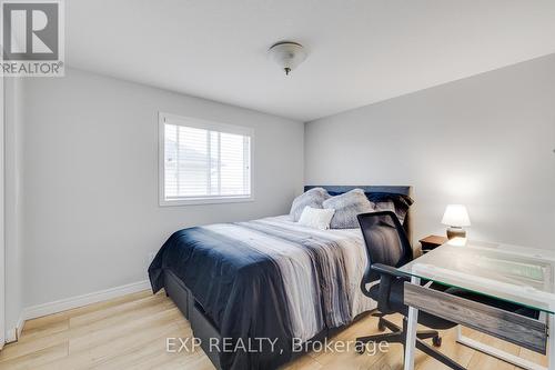 645 Interlaken Drive, Waterloo, ON - Indoor Photo Showing Bedroom