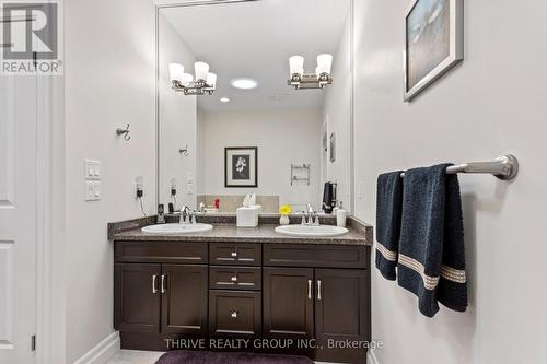 38 - 2295 Kains Road, London, ON - Indoor Photo Showing Bathroom