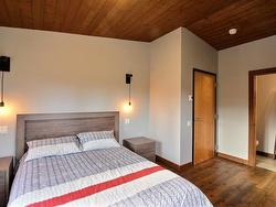 Master bedroom - 