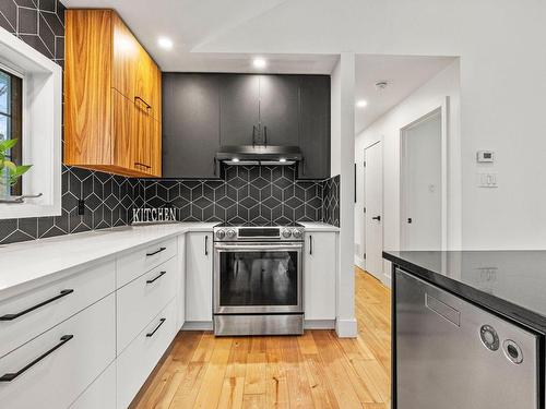 Cuisine - 264 Rue Edgewood, Rosemère, QC - Indoor Photo Showing Kitchen With Upgraded Kitchen