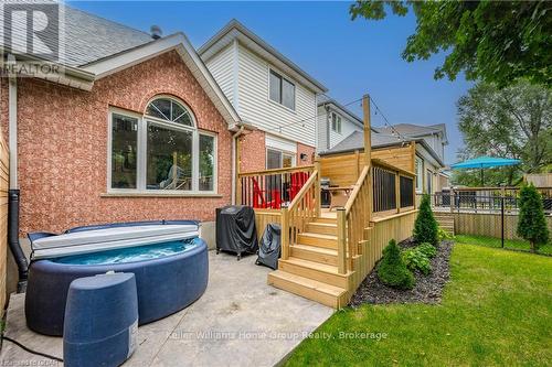 18 Gaw Crescent, Guelph (Pine Ridge), ON - Outdoor With Deck Patio Veranda With Exterior