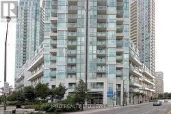 513 - 3939 DUKE OF YORK BOULEVARD  Mississauga, ON L5B 4N2