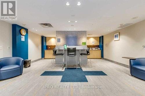 513 - 3939 Duke Of York Boulevard, Mississauga, ON - Indoor