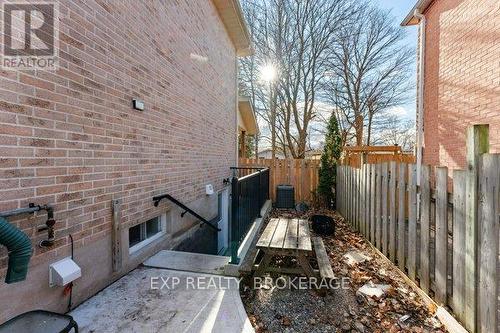 941 Ambleside Crescent, Kingston (North Of Taylor-Kidd Blvd), ON - Outdoor