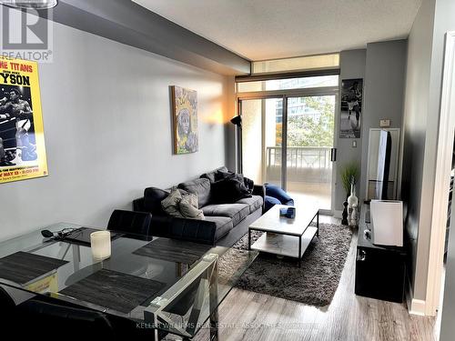 308 - 3880 Duke Of York Boulevard, Mississauga, ON - Indoor Photo Showing Living Room