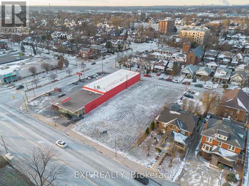 1181 Ouellette Avenue, Windsor, ON 