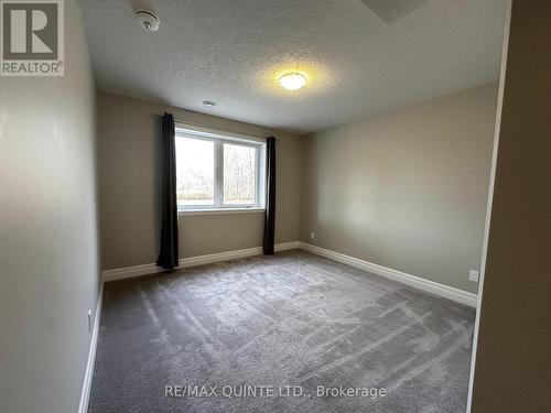 18 Granby Court, Belleville, ON - Indoor Photo Showing Other Room