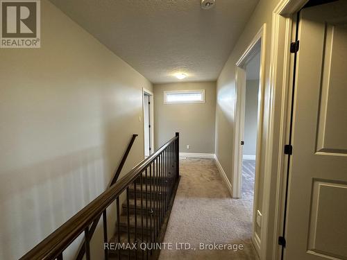 18 Granby Court, Belleville, ON - Indoor Photo Showing Other Room