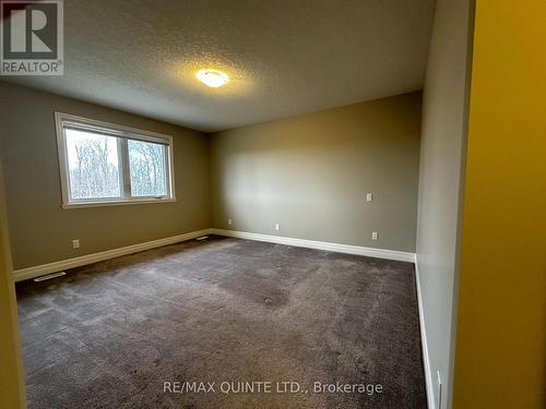 18 Granby Court, Belleville, ON - Indoor Photo Showing Other Room