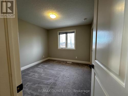 18 Granby Court, Belleville, ON - Indoor Photo Showing Other Room