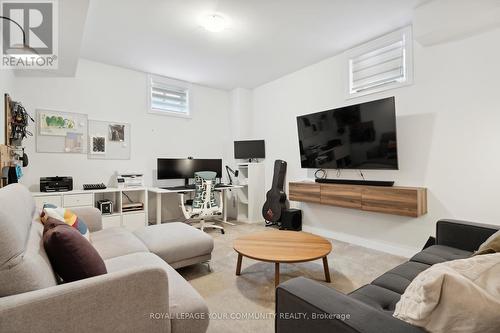 33 Mabern Street, Barrie, ON - Indoor Photo Showing Living Room