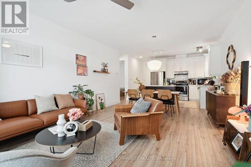 33 Mabern Street, Barrie, ON - Indoor Photo Showing Living Room